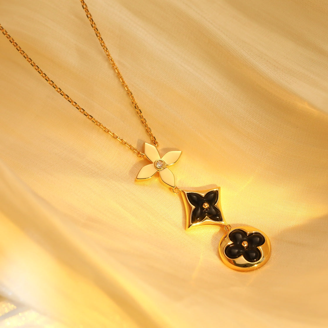 [Eternal Jewelry]STAR AND SUN ONYX PINK GOLD NECKLACE