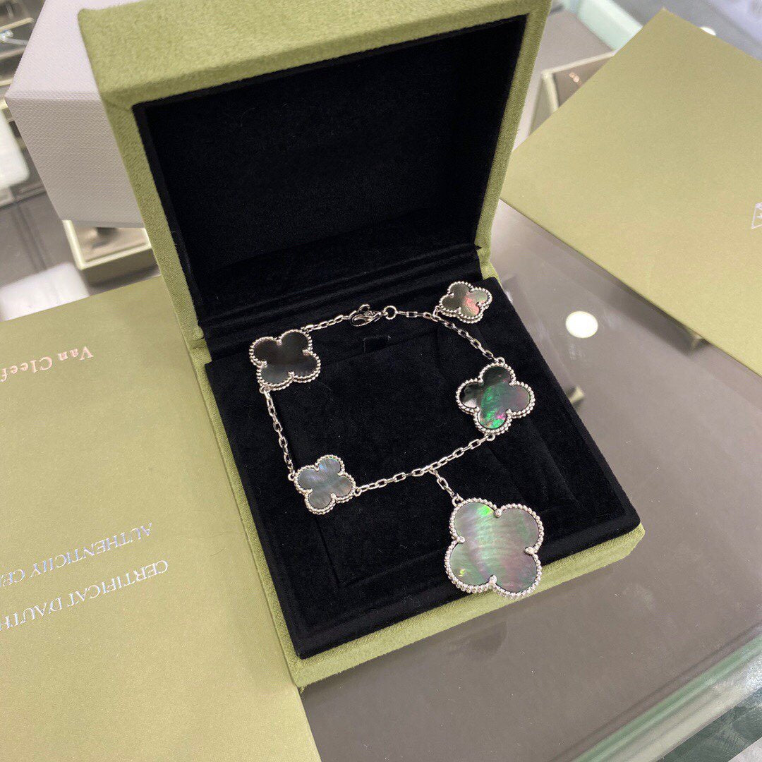 [Eternal Jewelry]CLOVER 5 MOTIFS SIVLER DARK MOP BRACELET