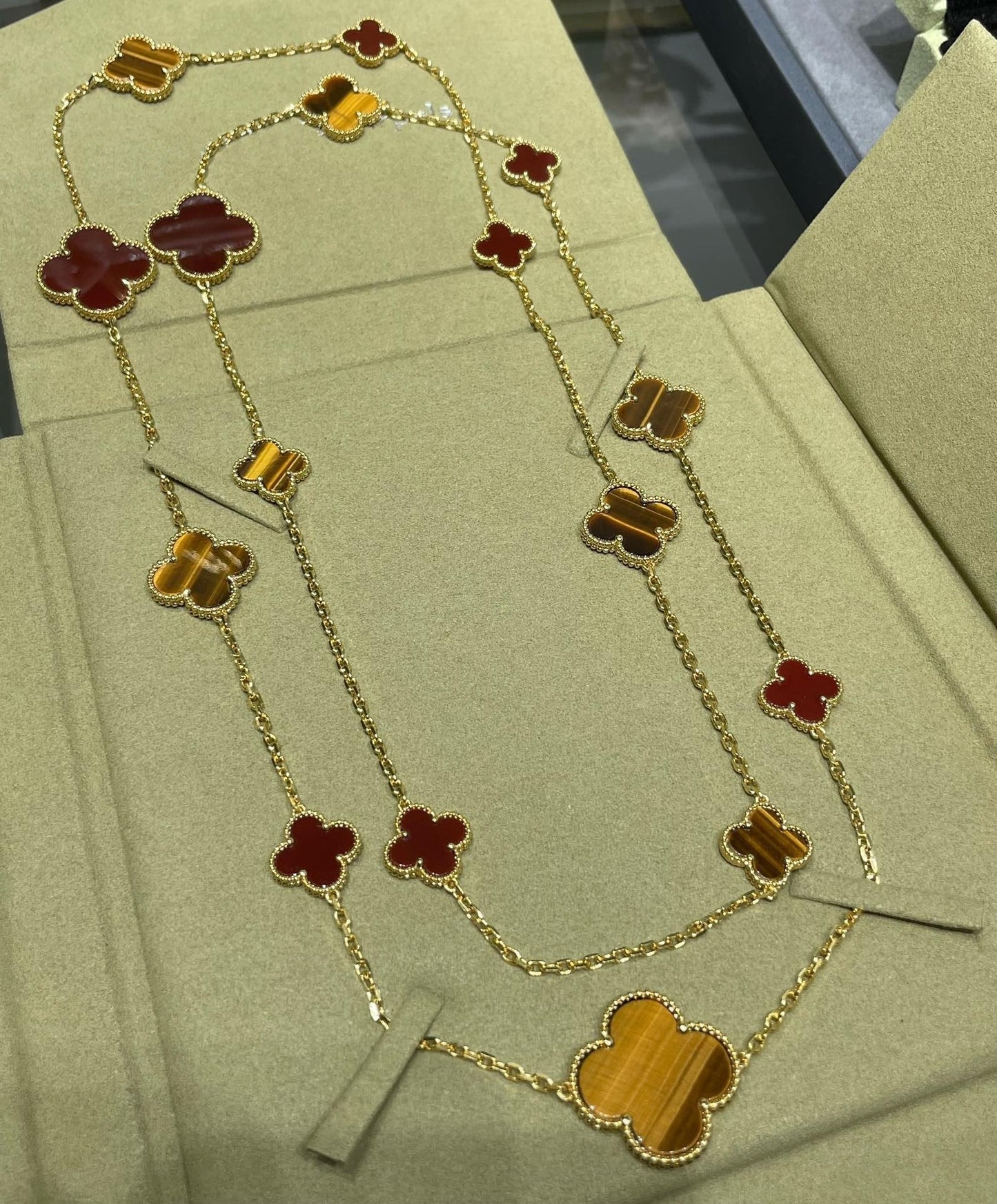 [Eternal Jewelry]CLOVER 16 MOTIF CARNELIAN TIGER EYE ROSE GOLD NECKLACE