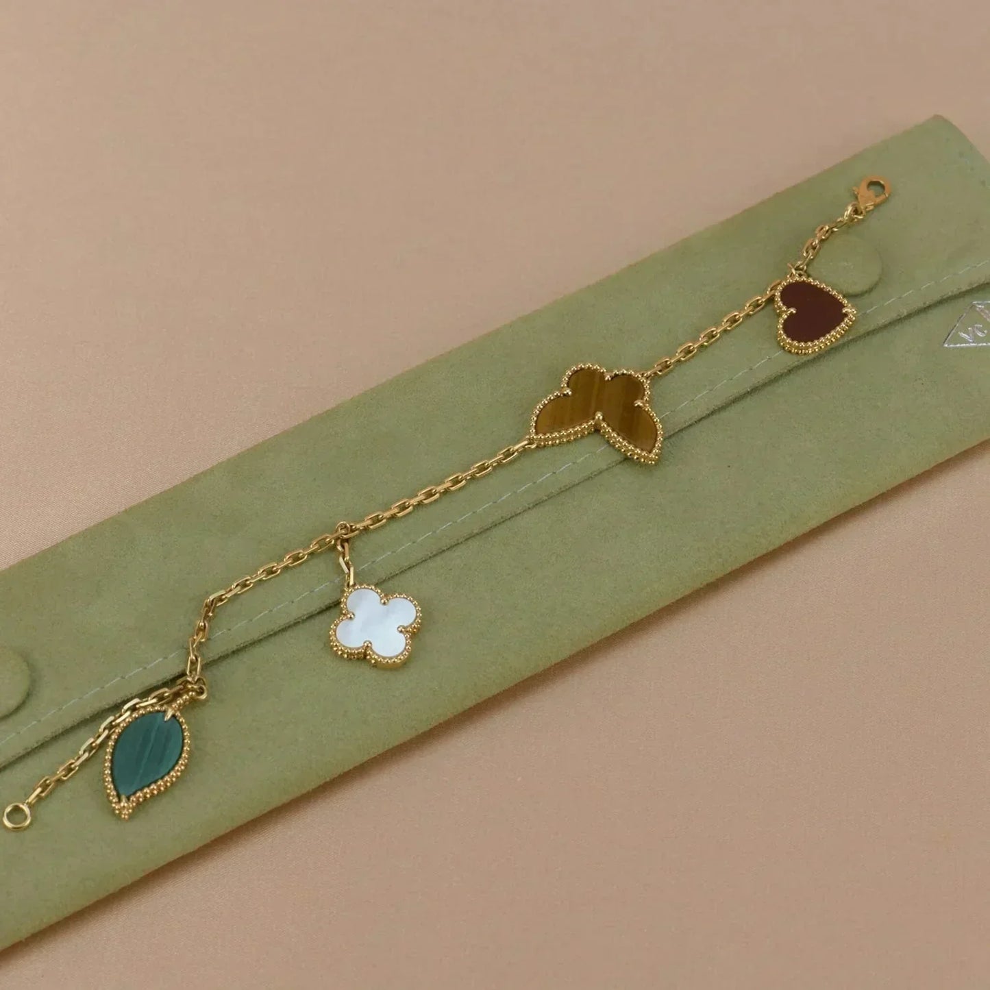 [Eternal Jewelry]LUCKY SPRING 5 MOTIF GOLD BRACELET