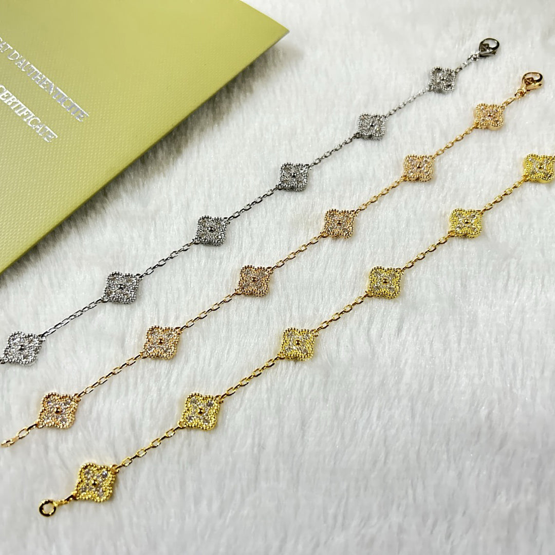[Eternal Jewelry]CLOVER 6 MOTIF DIAMOND BRACELET