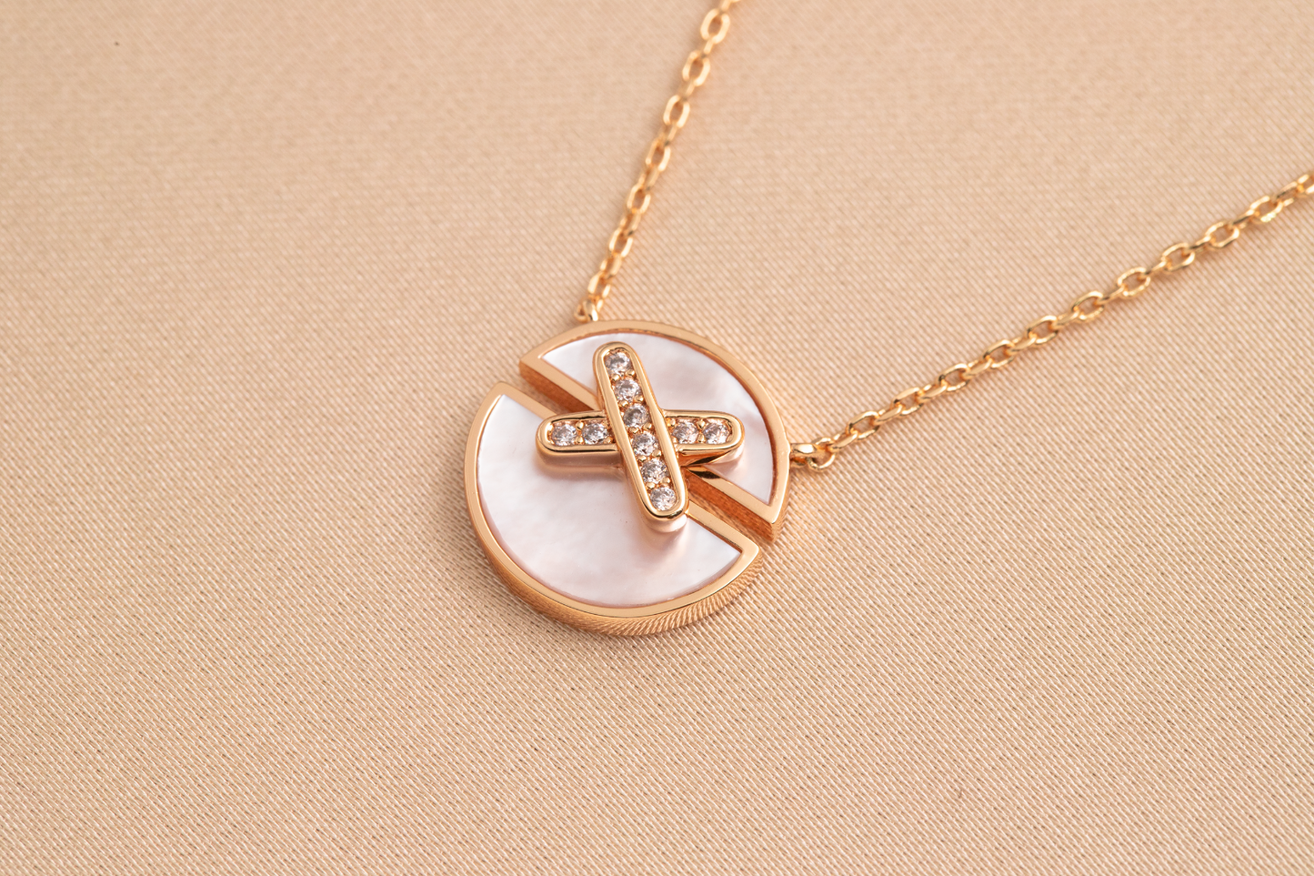 [Eternal Jewelry]JEUX DE PINK GOLD DIAMOND NECKLACE