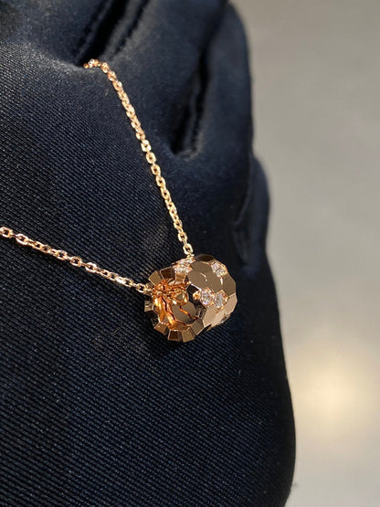 [Eternal Jewelry]BEE LOVE DIAMOND NECKLACE
