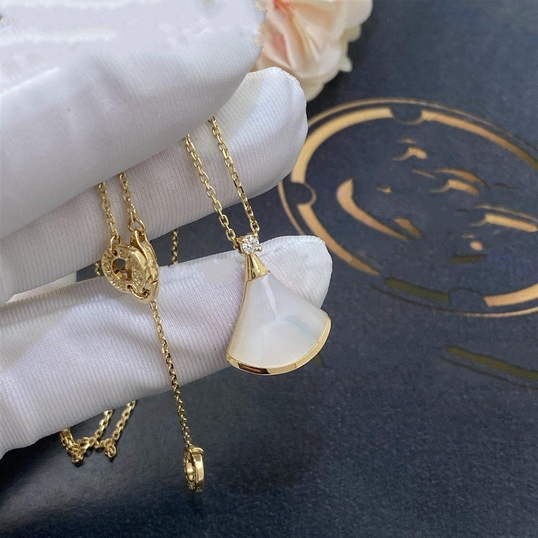 [Eternal Jewelry]DREAM NECKLACE WHITE MOP GOLD 1 DIAMOND