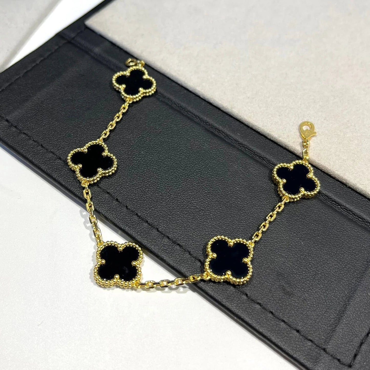 [Eternal Jewelry]CLOVER  5 MOTIFS BLACK ONYX BRACELET