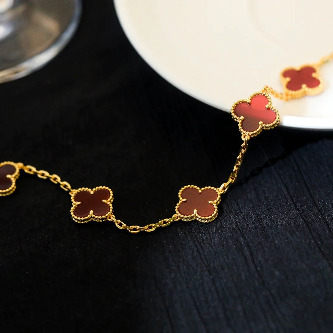 [Eternal Jewelry]CLOVER 5 MOTIFS RED AGATE  BRACELET