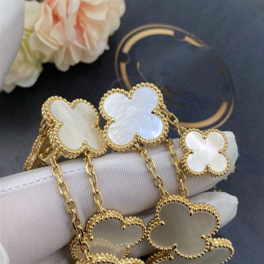 [Eternal Jewelry]CLOVER EARRINGS WHITE MOP 4 MOTIFS GOLD