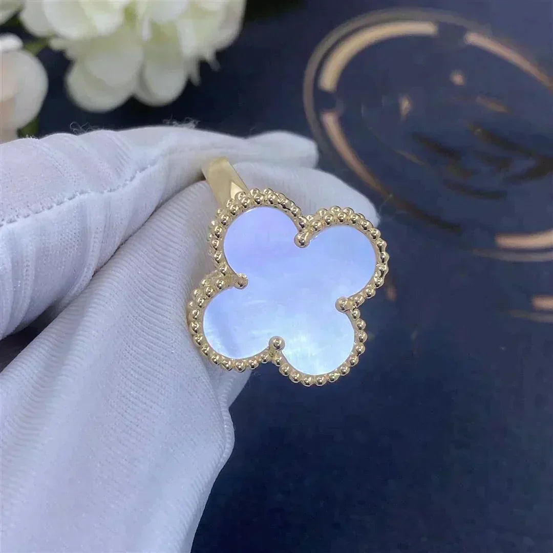[Eternal Jewelry]CLOVER WHITE MOP RING