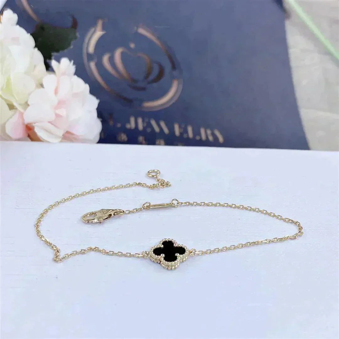 [Eternal Jewelry]CLOVER ONYX SINGLE FLOWER BRACELET